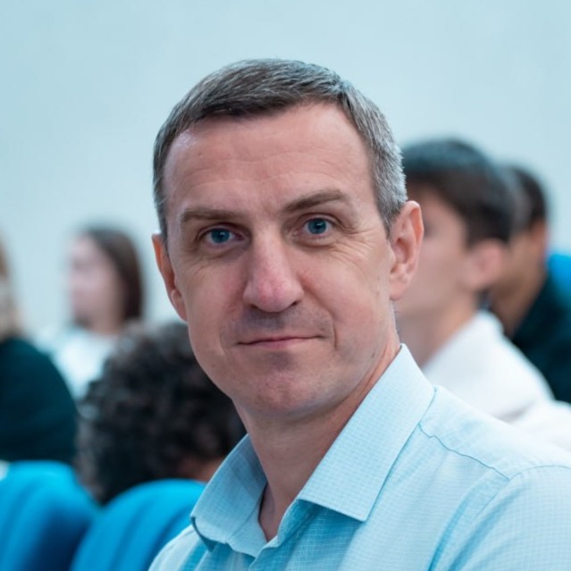 Гаспарян Эдик Арамович